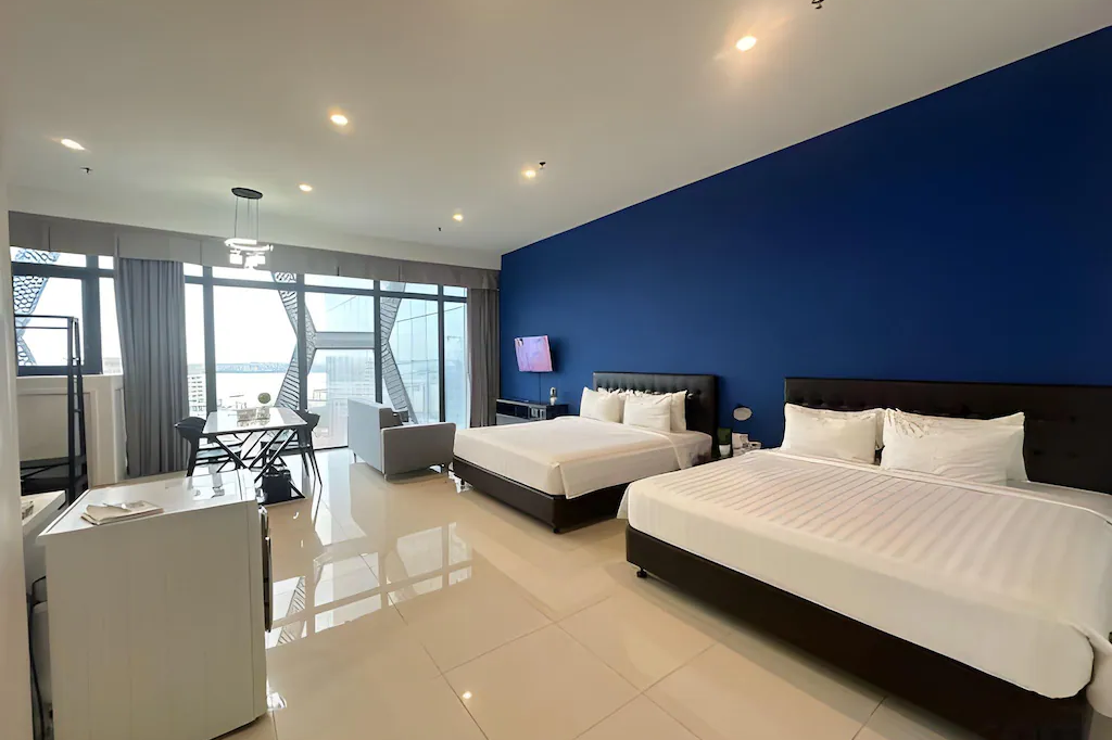 The Bridge Club Room